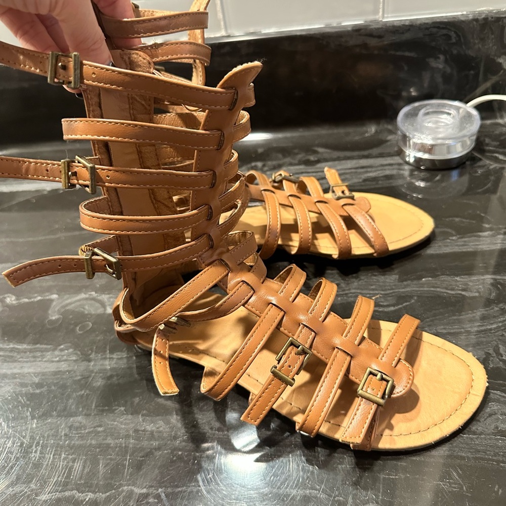 Charlotte Russe. Gladiator size6, brown leather buckle sandals